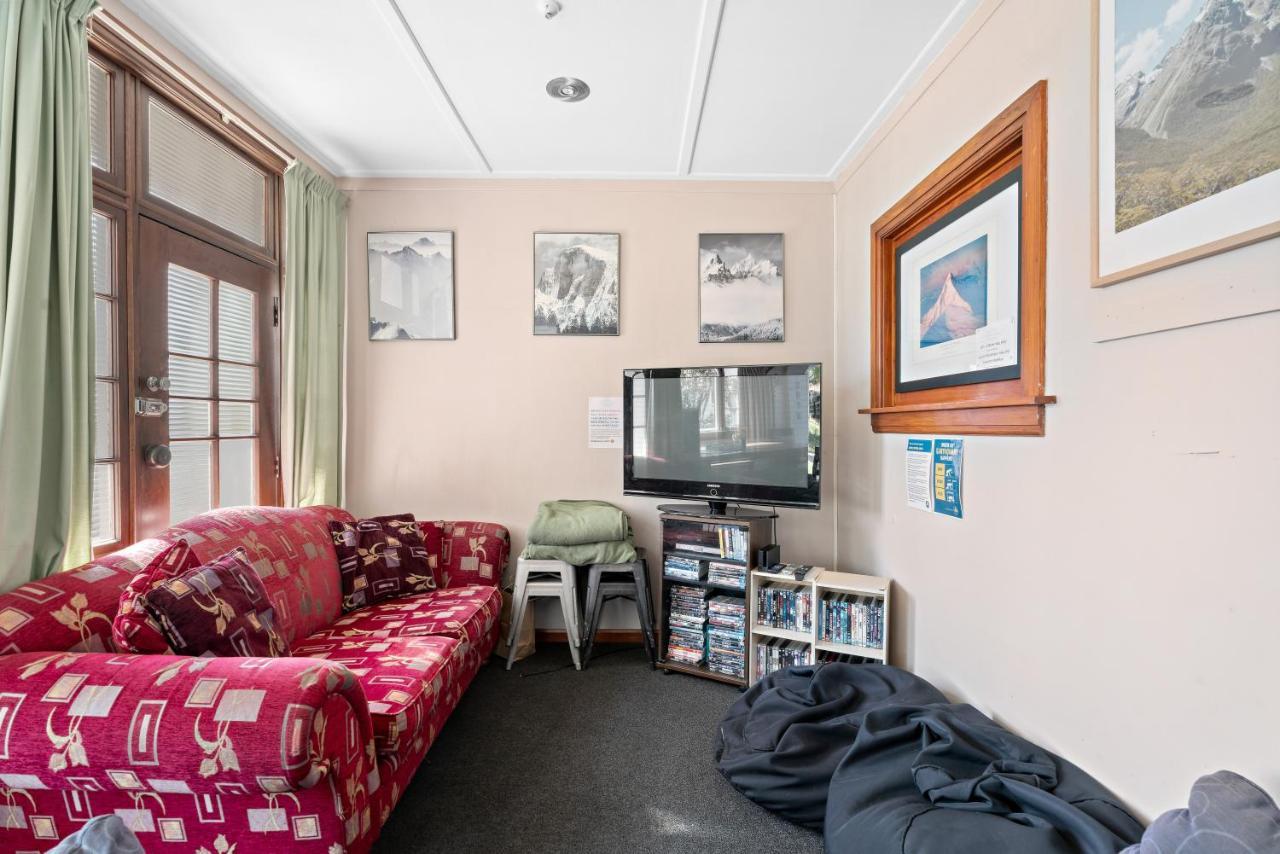 Mountain View Backpackers Wanaka Exterior foto